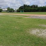 奥武山陸上競技場。アンツーカー（土）トラック。