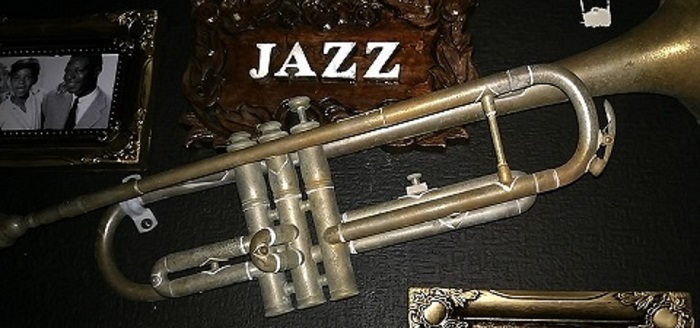 JAZZのロゴ